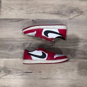 Nike Jordan 1 Retro Chicago lows (2016)